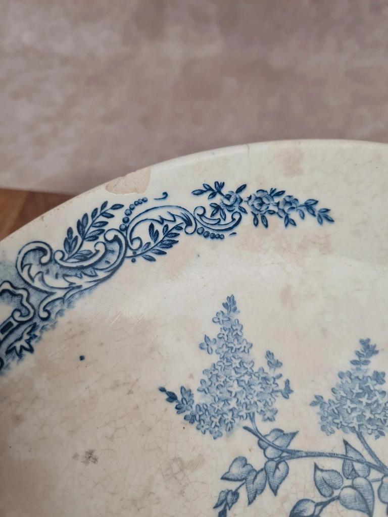 Compotier ancien sur pied – Faïence bleue – Au Lion de Faïence, 90 rue de Rivoli, Paris