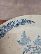Compotier ancien sur pied – Faïence bleue – Au Lion de Faïence, 90 rue de Rivoli, Paris