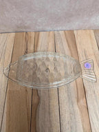 Ramequin ancien en verre moulé forme poisson