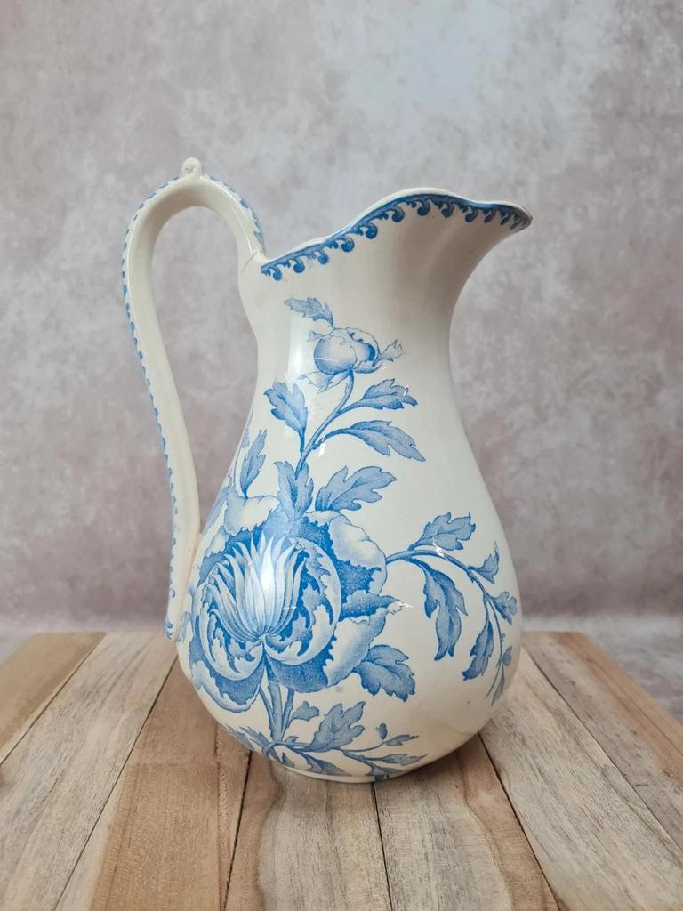 Grande cruche ancienne faïence bleu et blanc – style Sarreguemines / Creil-montereau – 29 cm