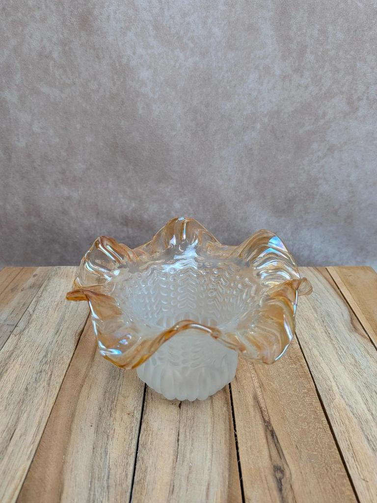 Abat-jour vintage en verre ambré irisé – tulipe