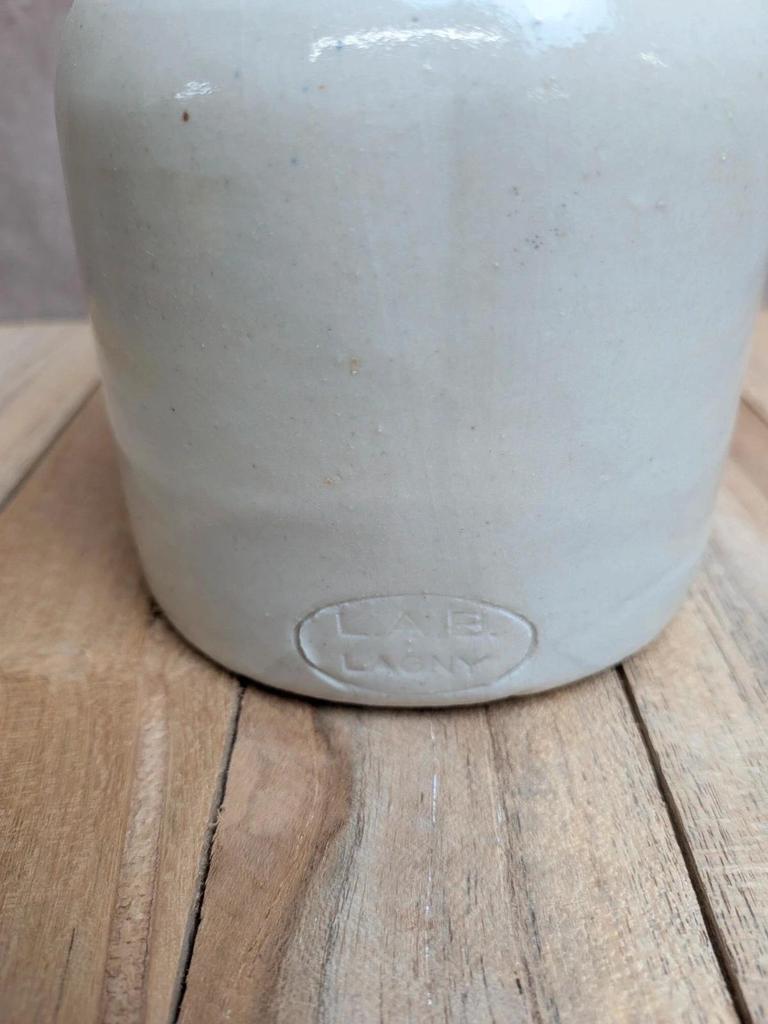 Ancien pot en grès émaillé