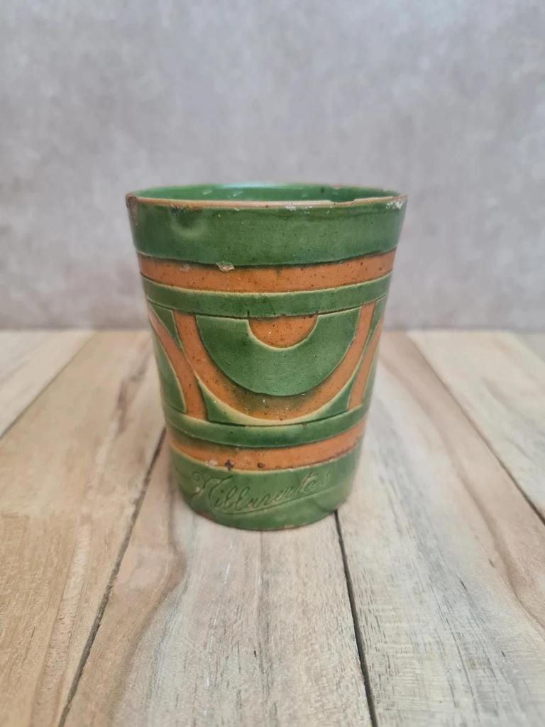 Vase / gobelet Art Déco Satre & Vallin “nillavertas” céramique émaillée verte & ocre