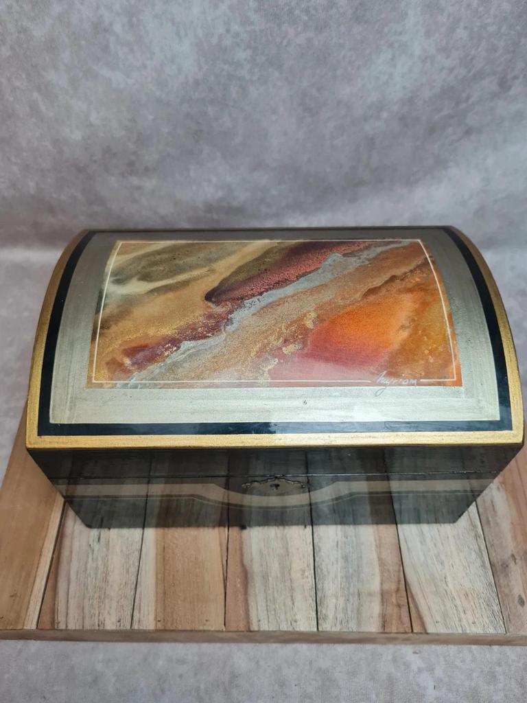 Coffret vintage bois laqué décor abstrait signé Myriam boîte à bijoux rétro chic