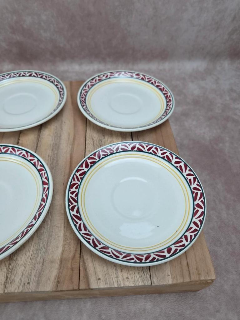Lot de 6 tasses et sous-tasses vintage Saint-amand modèle Monaco
