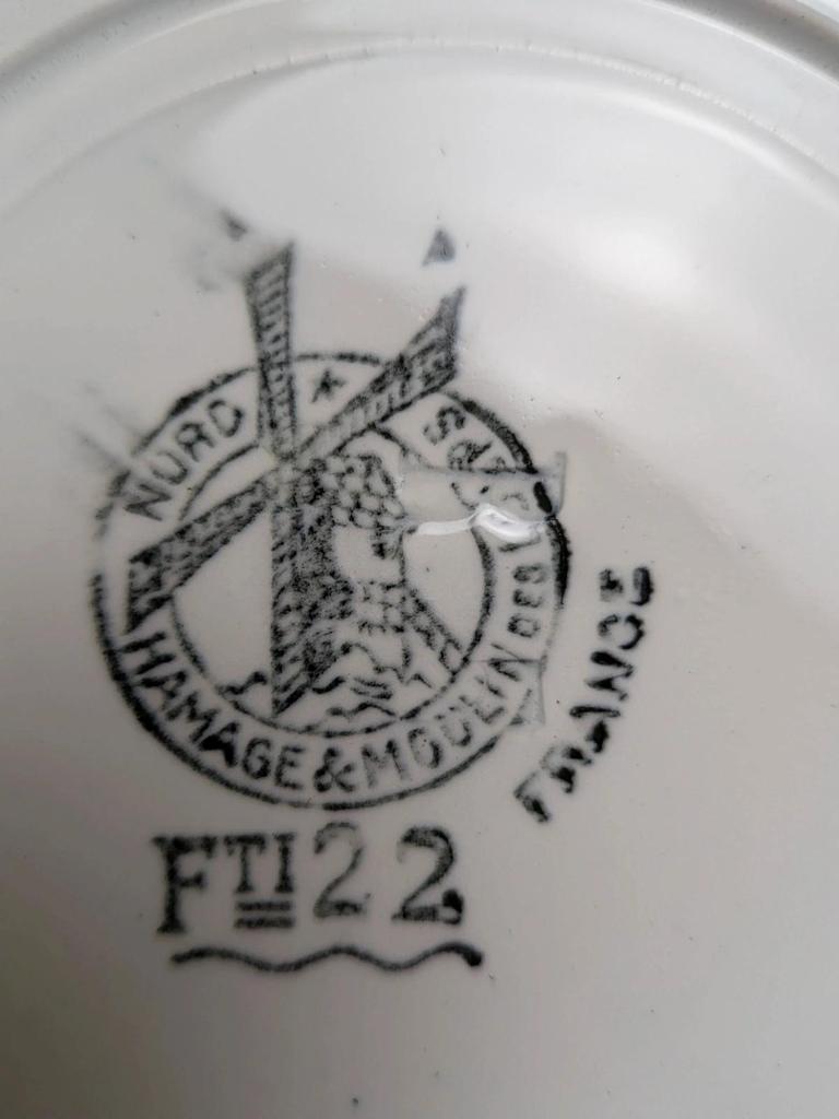 Lot de 11 assiettes creuses terre de fer Moulin des Loups Fti 22