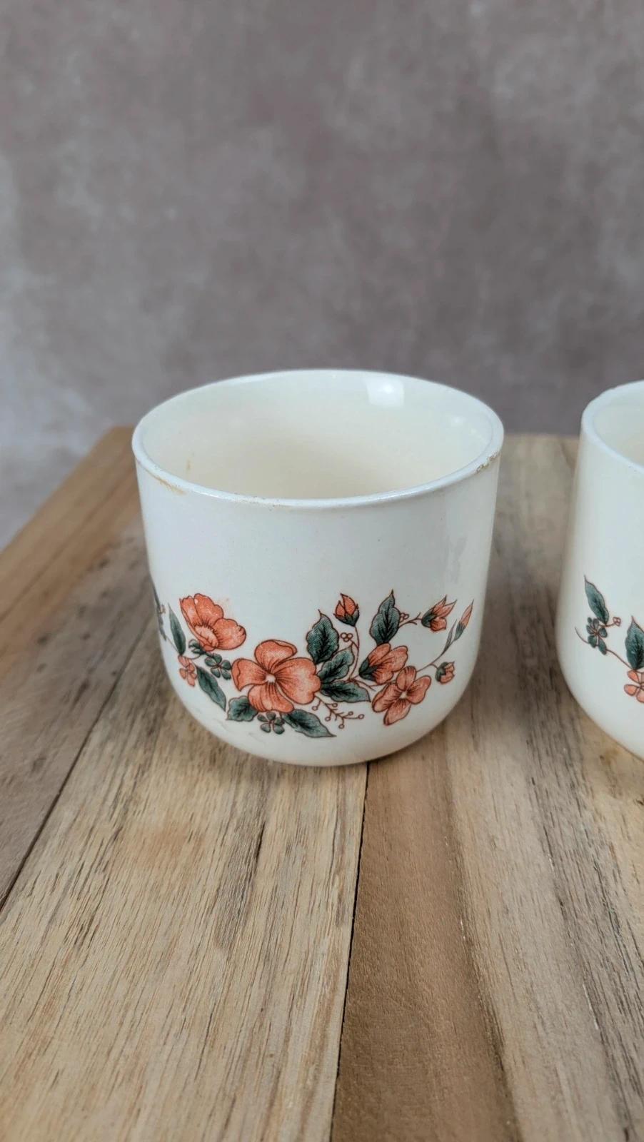 Lot de 3 tasses anciennes en céramique décor floral