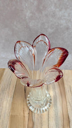 Vase en verre vintage forme fleur bord rouge rubis
