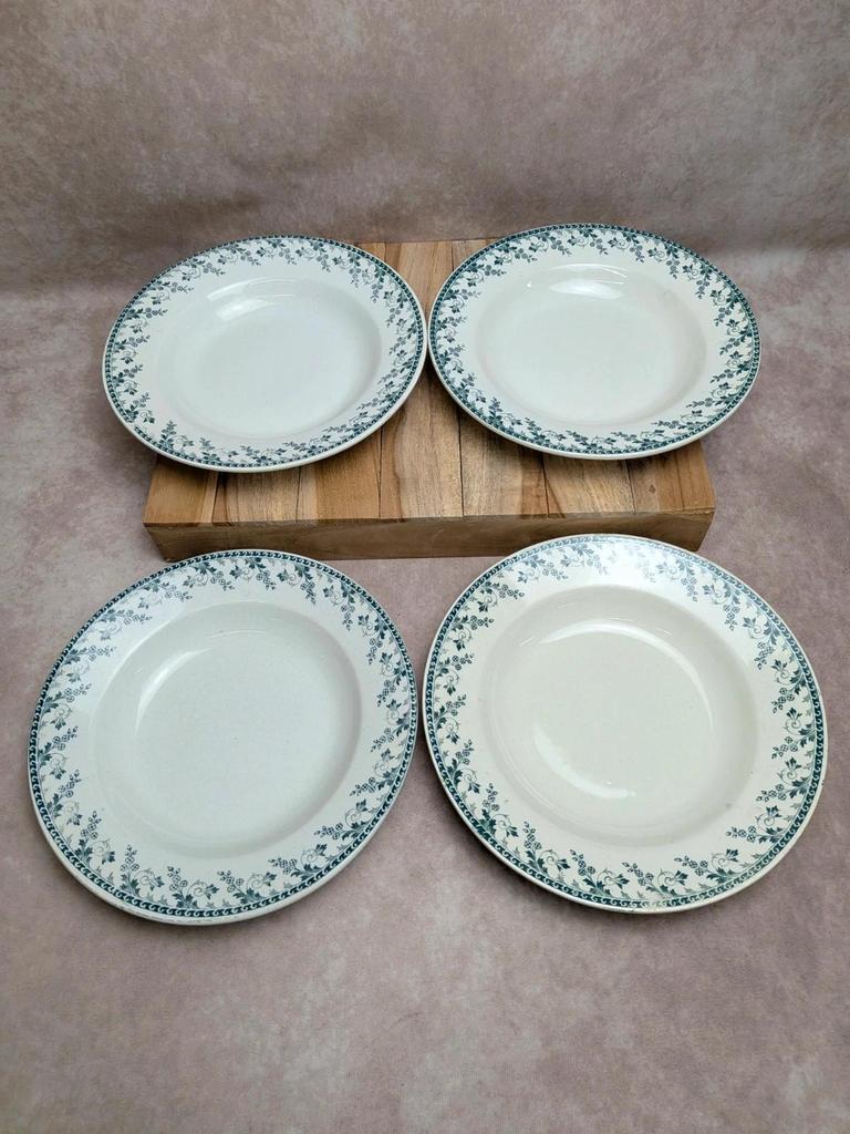 Lot de 4 assiettes creuses Terre de Fer Montigny Gien