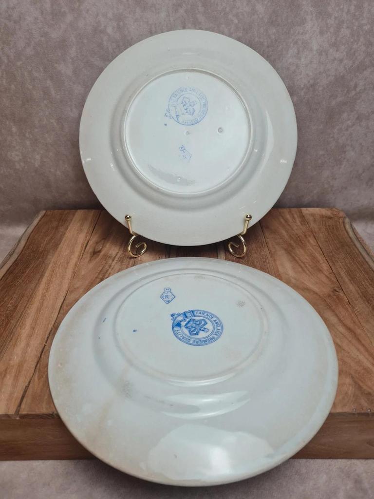 Assiettes à dessert terre de fer anglaises 1872 💙 Émile Bourgeois Grand Dépôt Paris