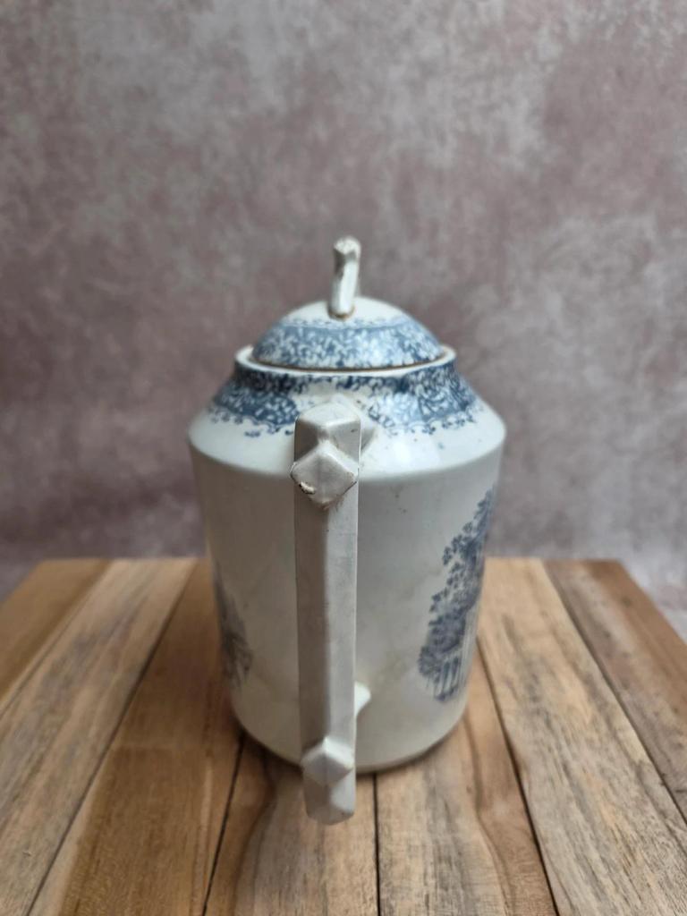 Théière Terre de fer Creil et Montereau Khiva décor bleu Xixe – rare