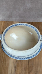 Saucière ancienne anglaise en faïence fine – décor violet – Xixe