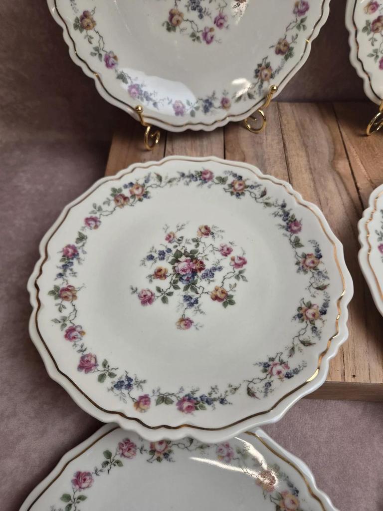 Lot de 6 assiettes plates anciennes Limoges Lucien Michelaud – décor floral