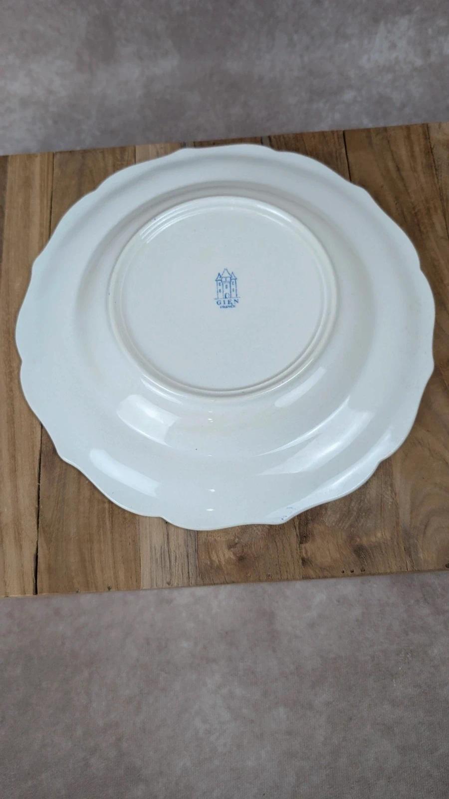 Assiette creuse ancienne Gien – Modèle Rouen