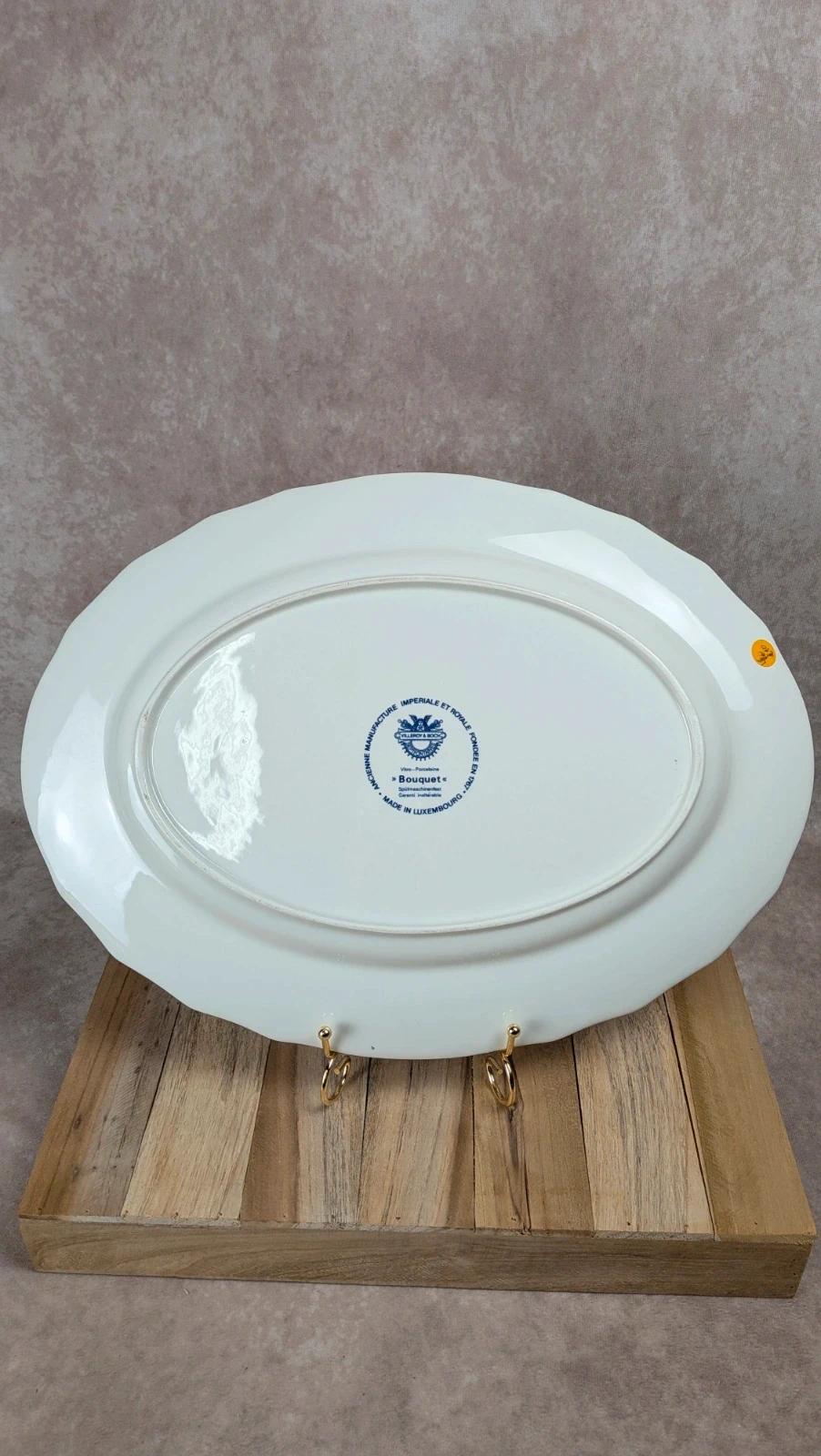 Grand plat ovale Villeroy & Boch – Modèle Bouquet