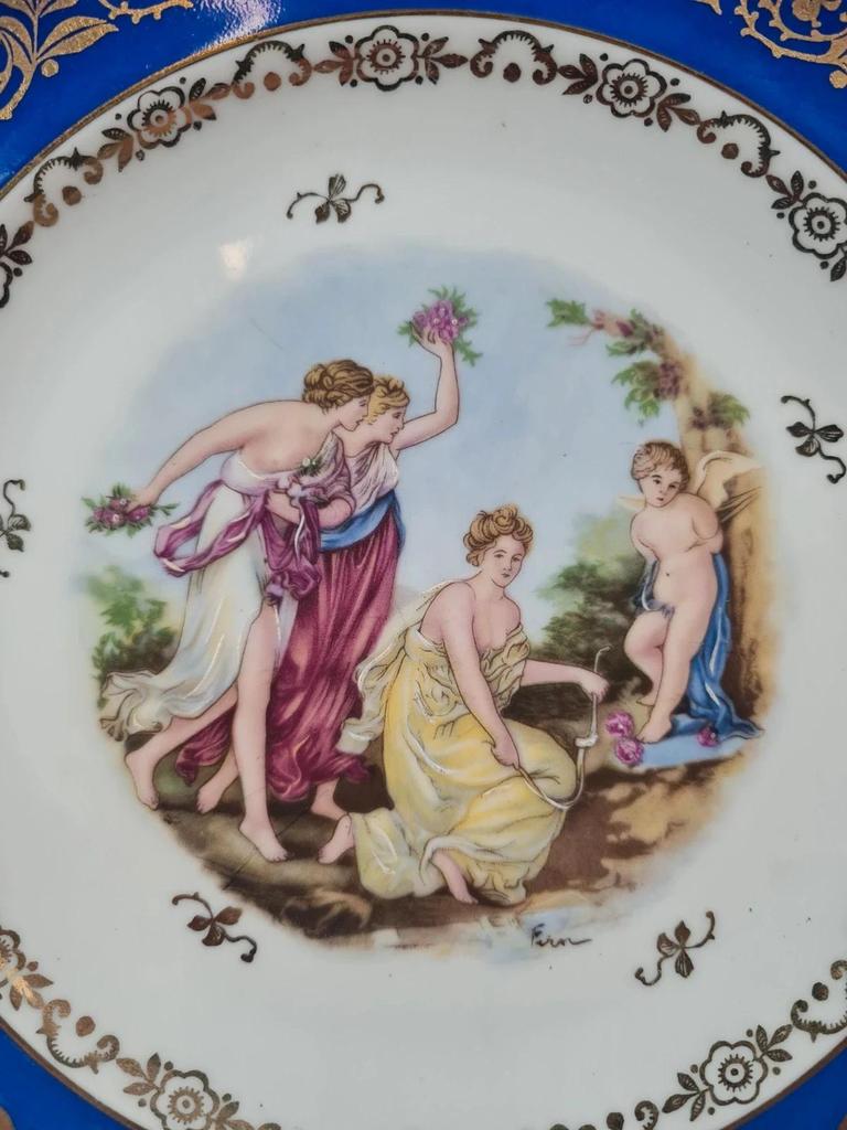 Assiette décorative ancienne – Porcelaine de Limoges Singer, Paris