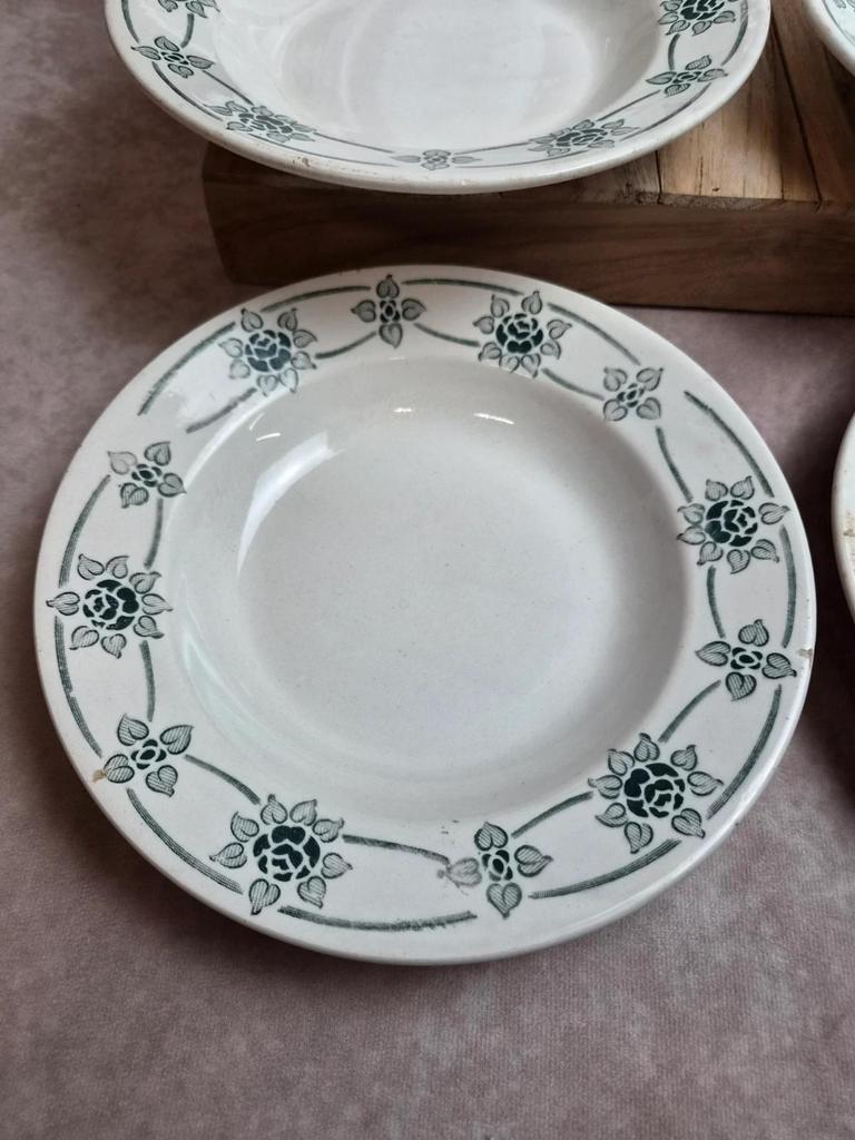 Lot de 6 assiettes creuses anciennes Faïencerie Nouvelle Givors – Modèle Simone – Faïence française