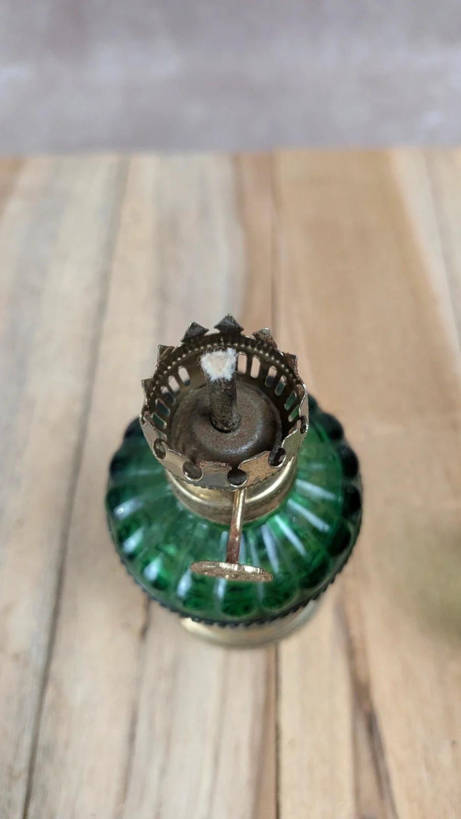 Lot de 2 lampes à huile vintage vertes
