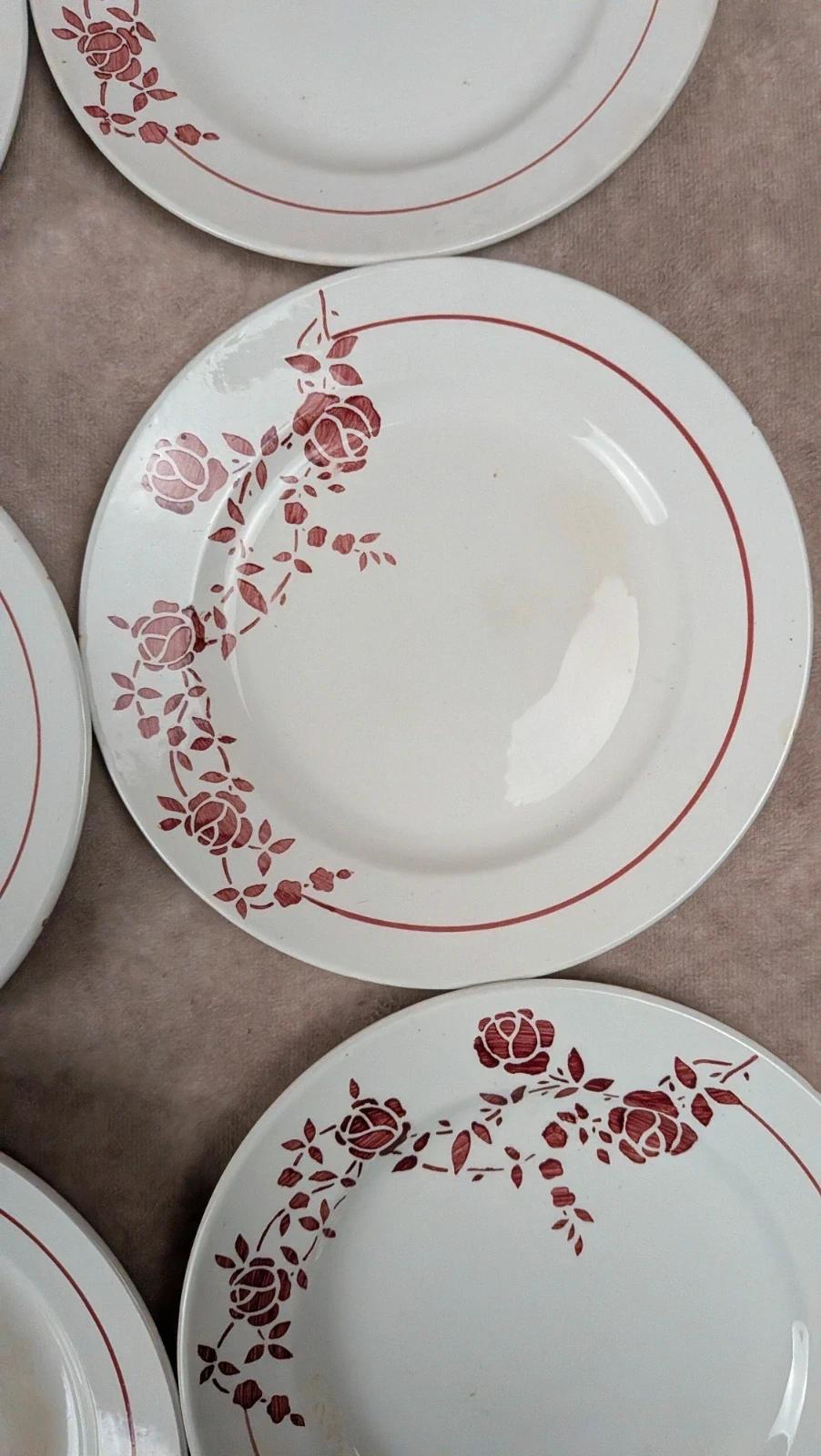 Lot de 6 petites assiettes demi-porcelaine Saint-amand modèle Marcel