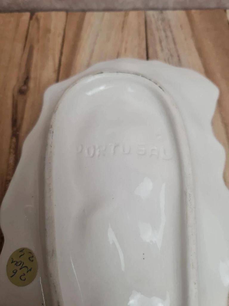 Ravier ancien en barbotine décor raisin 🍇 feuille – Portugal