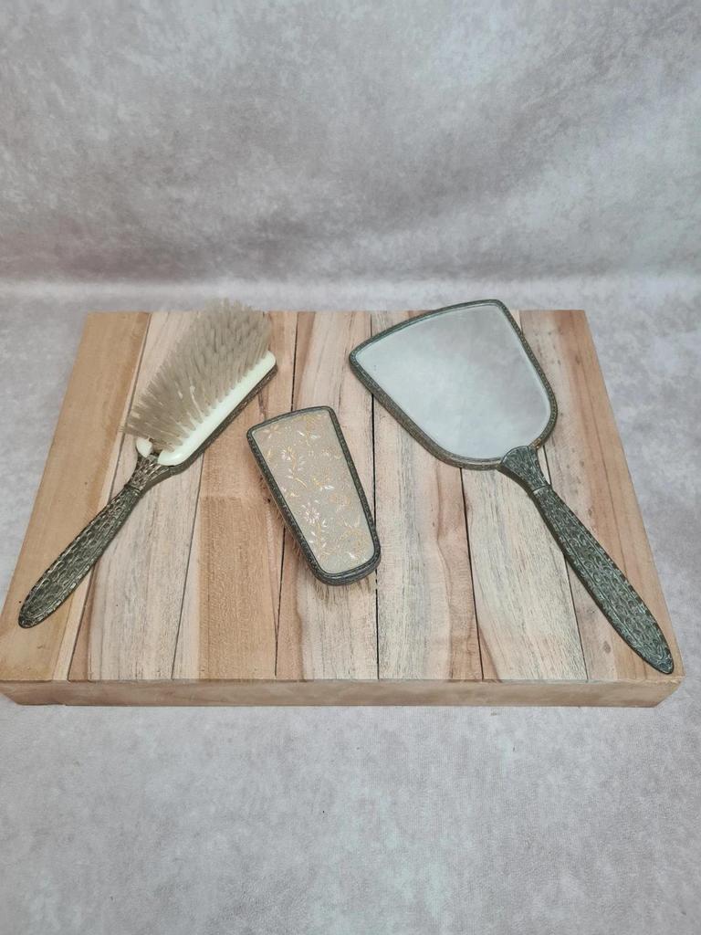 Ensemble de toilette ancien anglais Regent – brosse, glace & brosse à vêtements – style Art déco