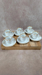 Lot de 6 tasses anciennes Vieux Paris et leurs 6 soucoupes dorées