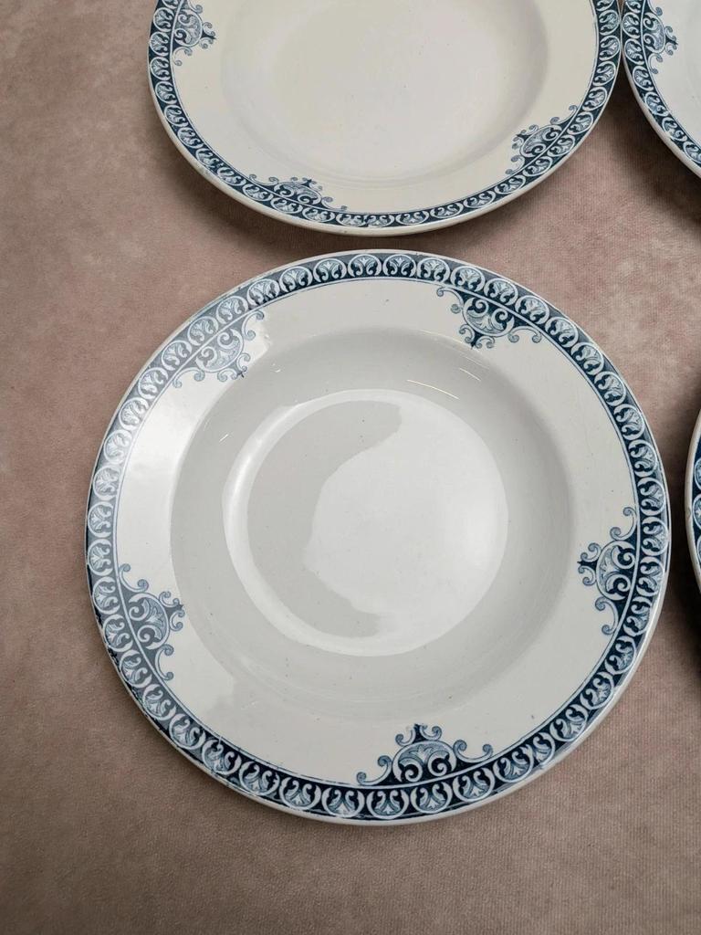 Lot de 6 assiettes creuses Terre de Fer St Amand modèle Andrinople