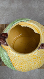 Théière ancienne en barbotine décor citron