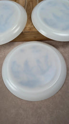 Charmant lot de 5 assiettes Arcopal décor “bateaux” bleu