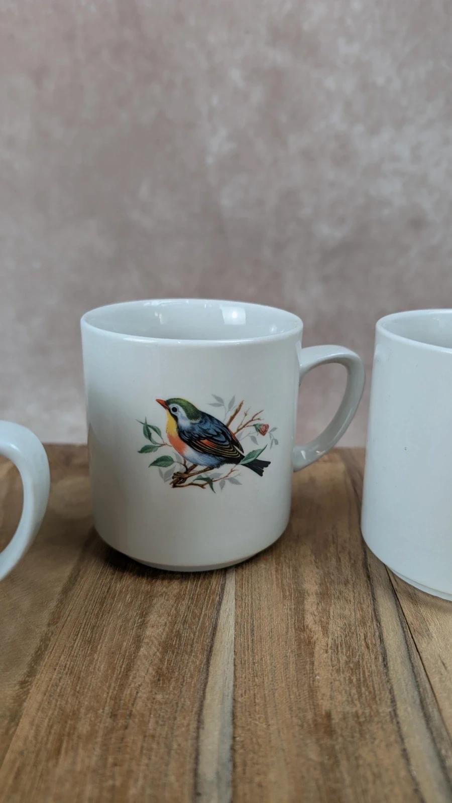 Lot de 4 tasses vintage monopoli – motifs oiseaux