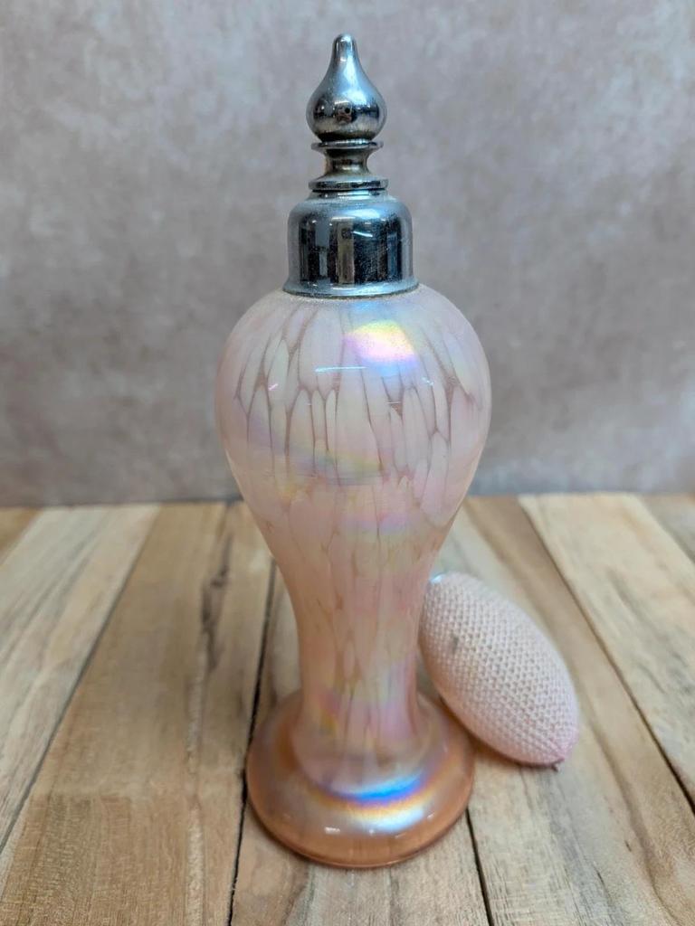 Flacon de parfum ancien verre irisé rose poire vaporisateur vintage