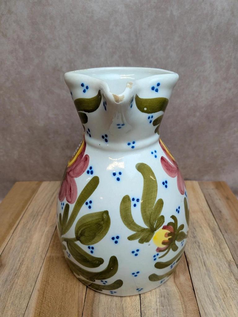 Pichet ancien en faïence décor floral peint main – esprit campagne
