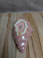 Coquillage vintage rose nacré – céramique portugaise – vide-poche déco bord de mer