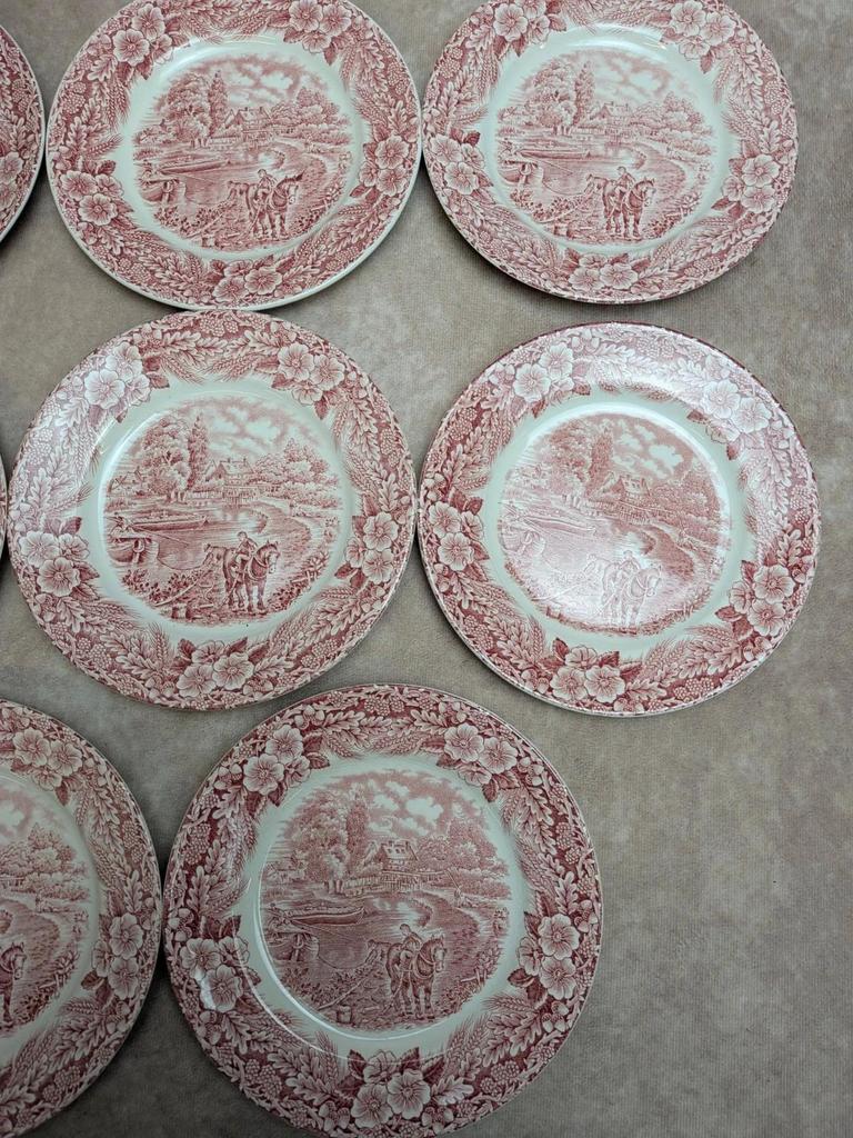 Assiettes à dessert anglaises terre de fer J Broadhurst Constable Series toile de Jouy rouge