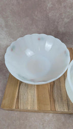 Lot de 2 plats Arcopal motif rose