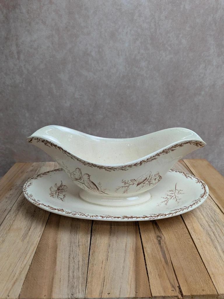 Saucière Terre de Fer Creil et Montereau Silva décor oiseaux