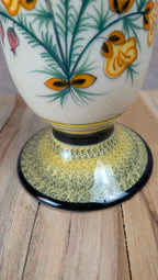 Vase ancien Henriot Quimper décor floral breton
