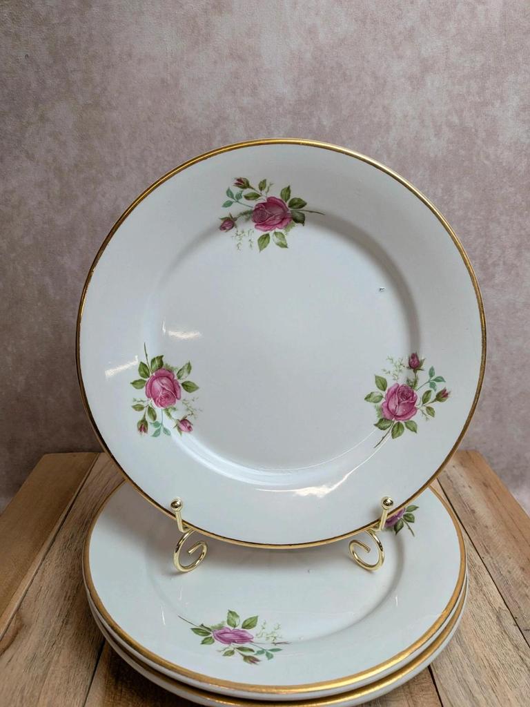 Lot de 3 assiettes plates en faïence fine de Gien – Décor roses et liseré doré – Vintage