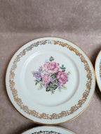 Lot de 5 assiettes plates en porcelaine de Limoges – Décor floral et dorures