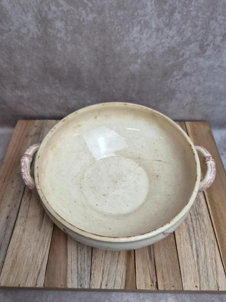 Petite soupière ancienne Sarreguemines modèle Favori rose – Terre de fer