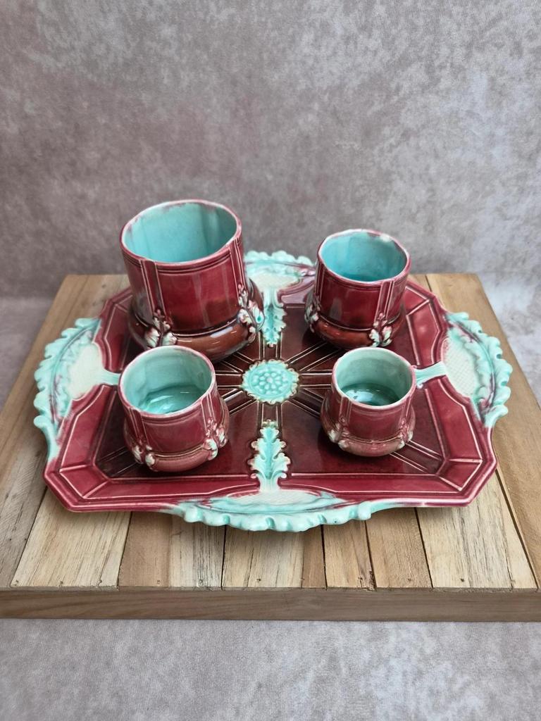 Ensemble ancien en barbotine majolique – plateau et 4 petits pots – Art Nouveau