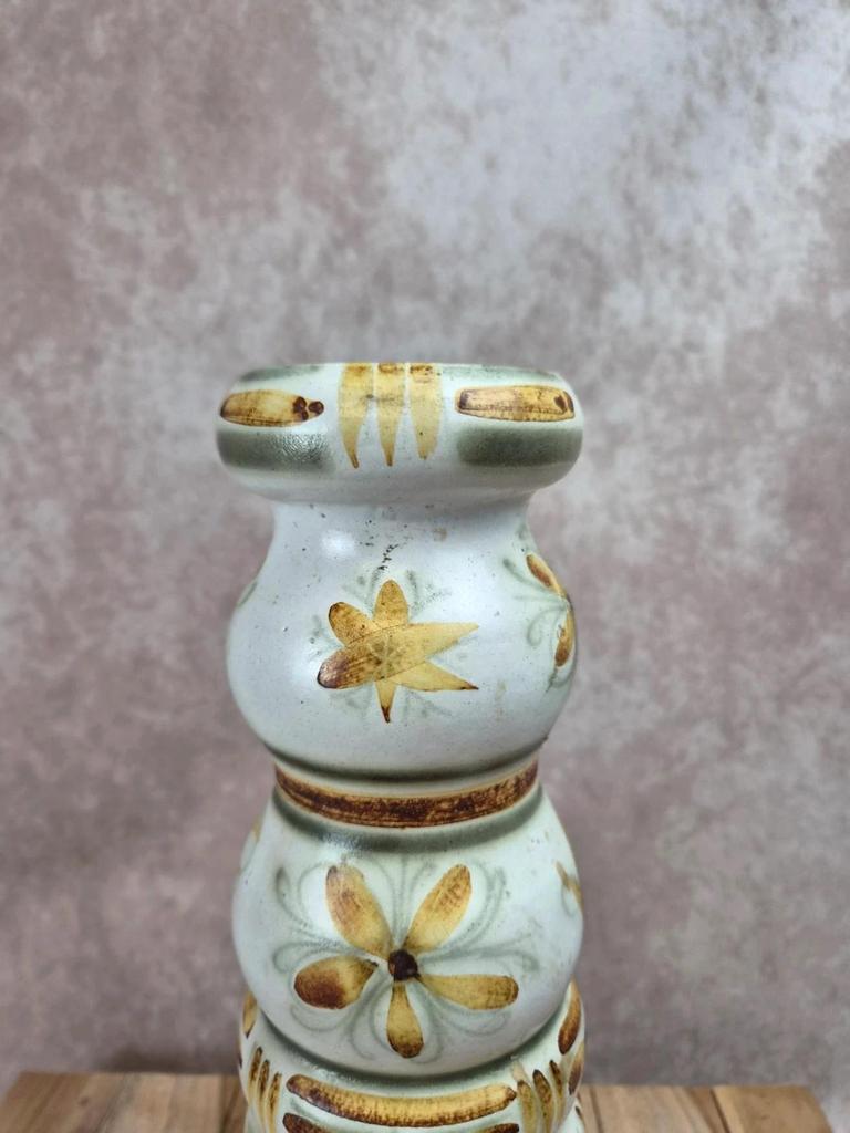 Grand vase bougeoir Keraluc Quimper Bo4 décor G6 – Georges Allier