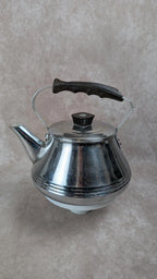 Cafetière vintage en inox et bakélite