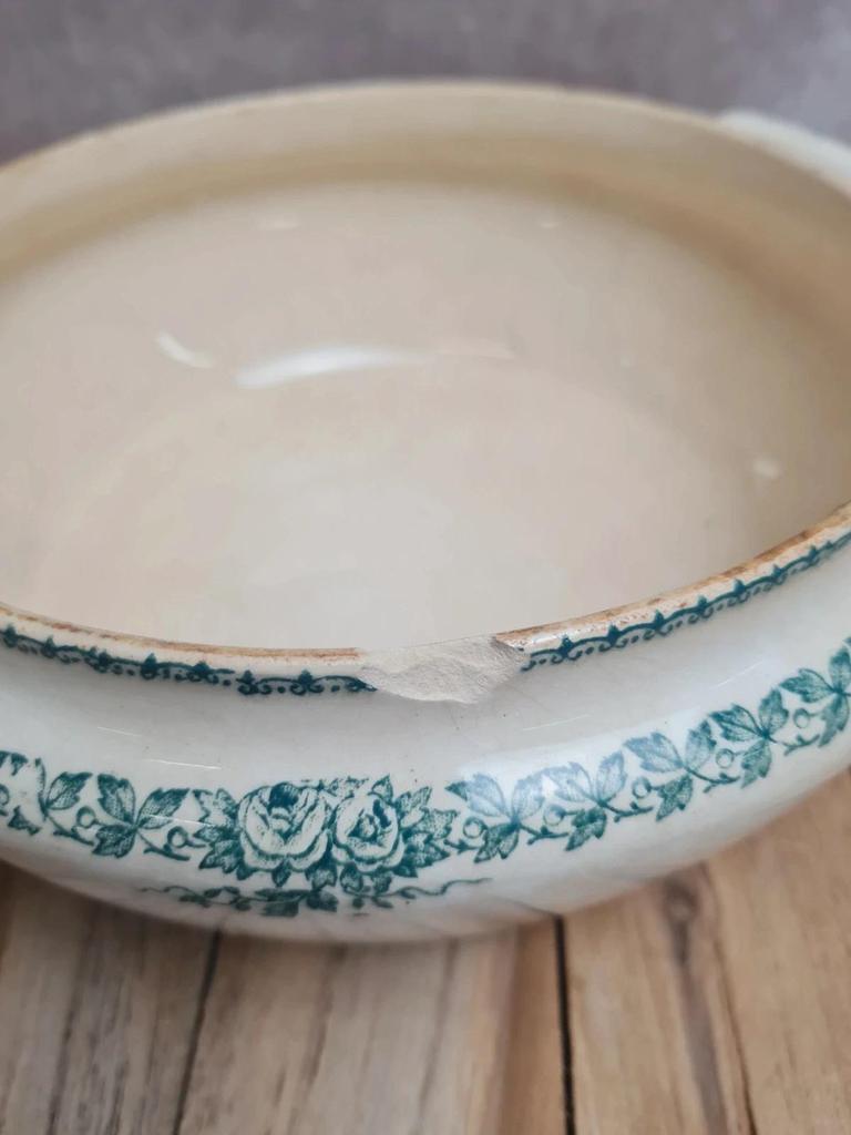 Soupière ancienne Longwy modèle Mireille 🌿 Terre de fer verte – charme authentique