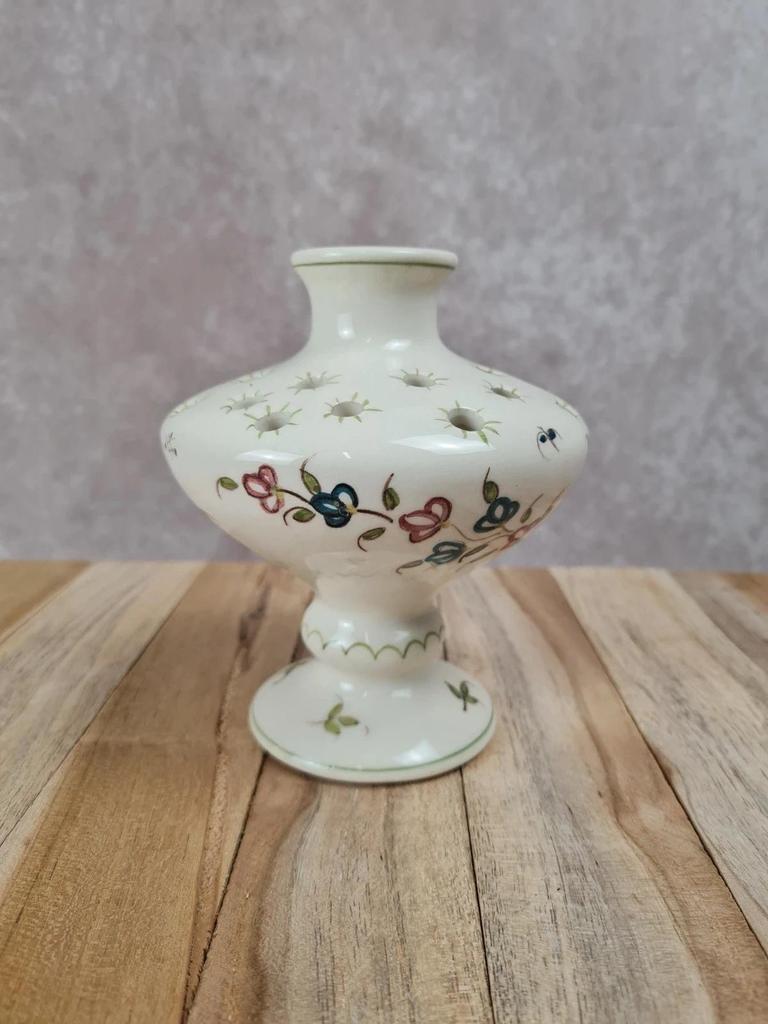 Pic-fleur ancien en faïence – décor peint main – style Moustiers