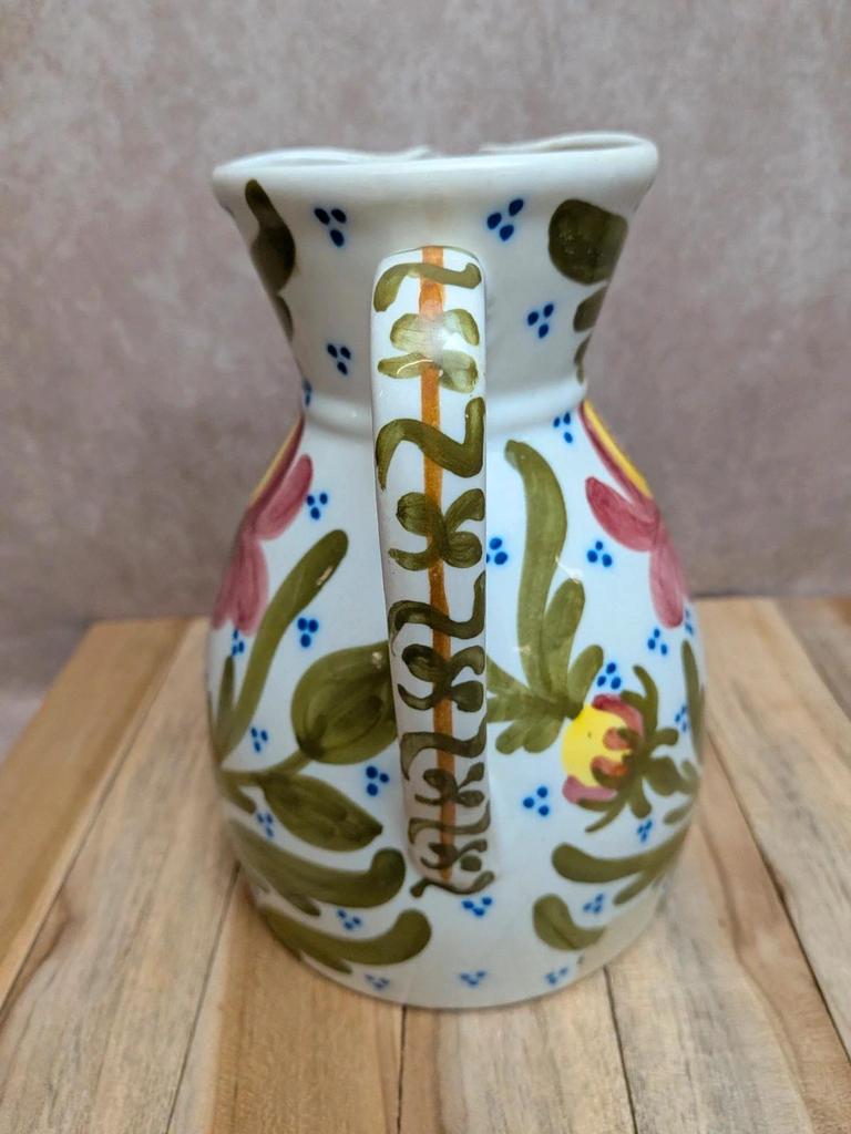 Pichet ancien en faïence décor floral peint main – esprit campagne
