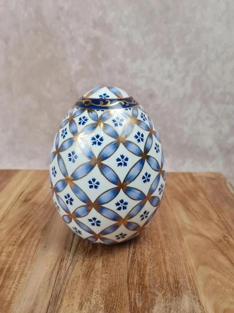 🩵 Œuf décoratif en porcelaine “paris Royal” peint à la main 🩵