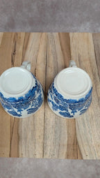Lot de 2 tasses anglaises décor bleu style Willow