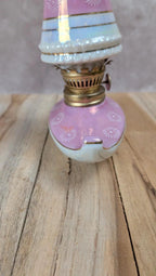Lampe à huile ancienne rose nacrée