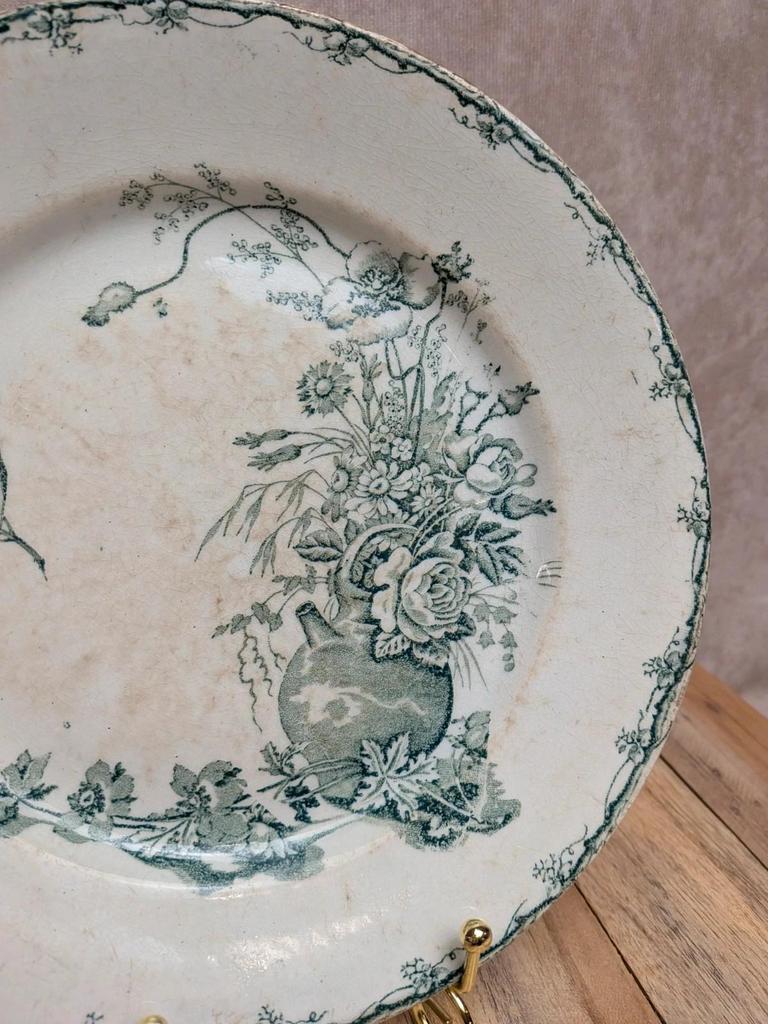 Assiette terre de fer Lunéville modèle champêtre